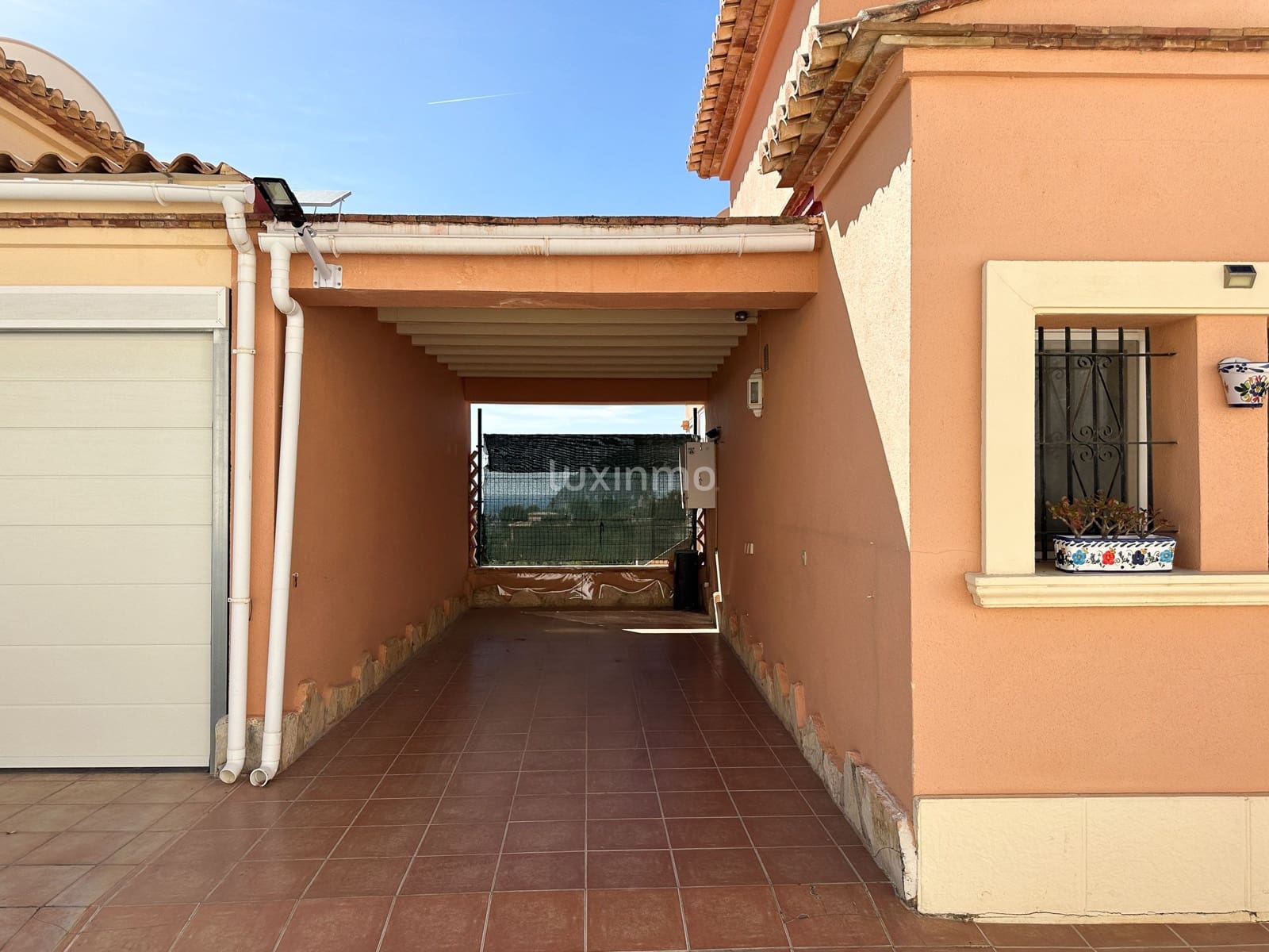 3 slaapkamer Villa te huur in Calpe / Calp met zwembad garage - € 1.500 (Ref: 7826564)