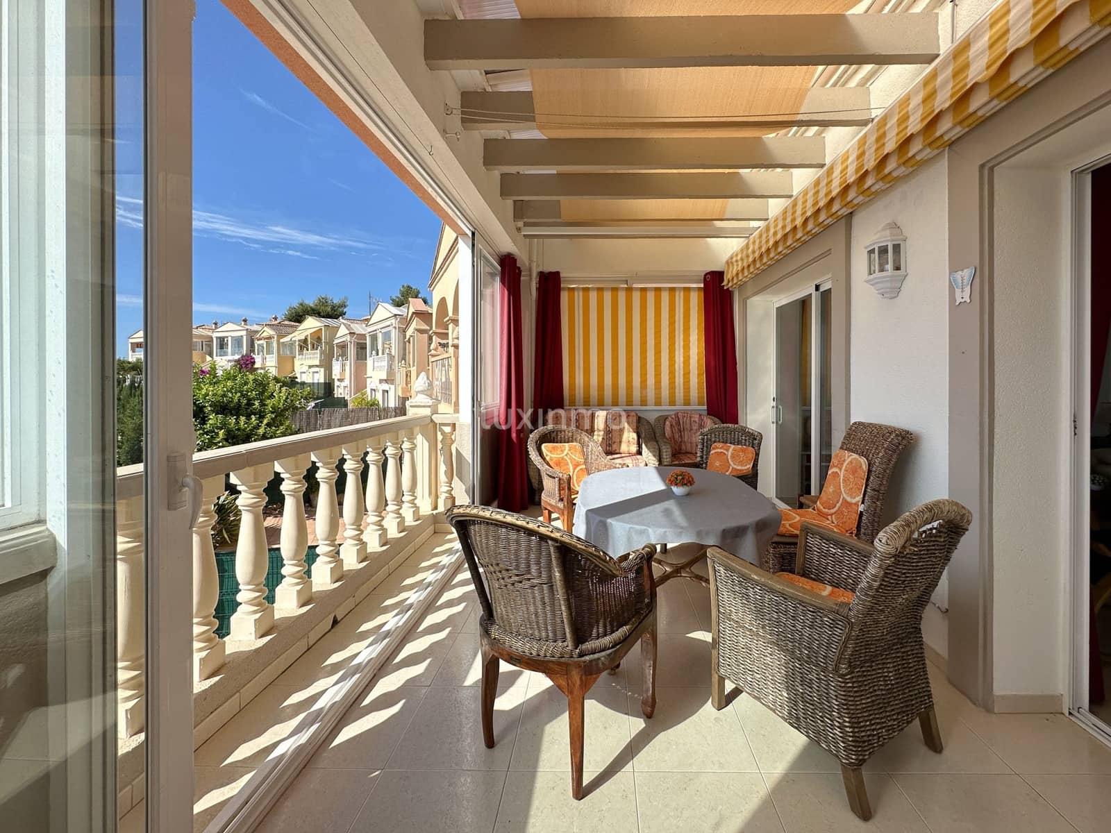 3 slaapkamer Villa te huur in Calpe / Calp met zwembad garage - € 1.500 (Ref: 7826564)