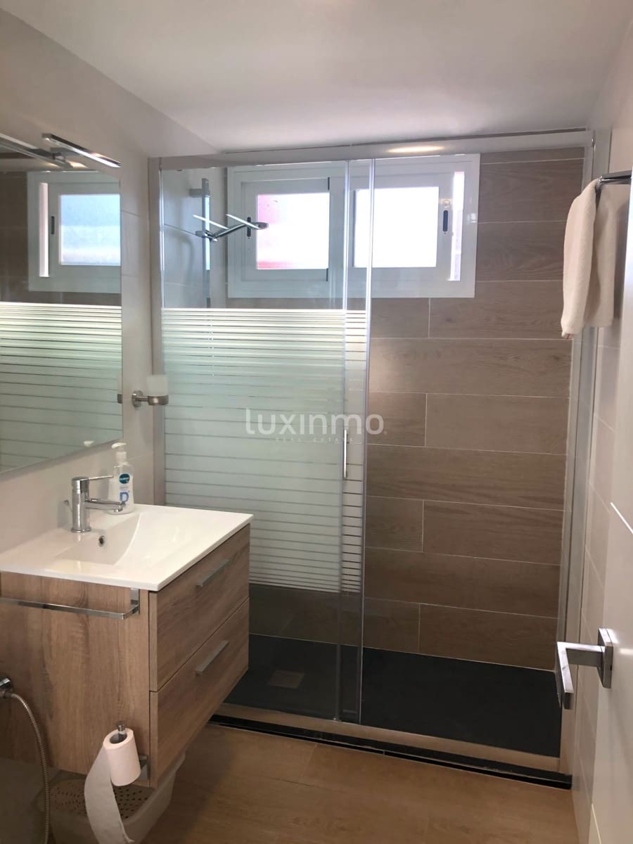 3 bedroom Apartment for rent in Benidorm with garage - € 1,500 (Ref: 8189917)