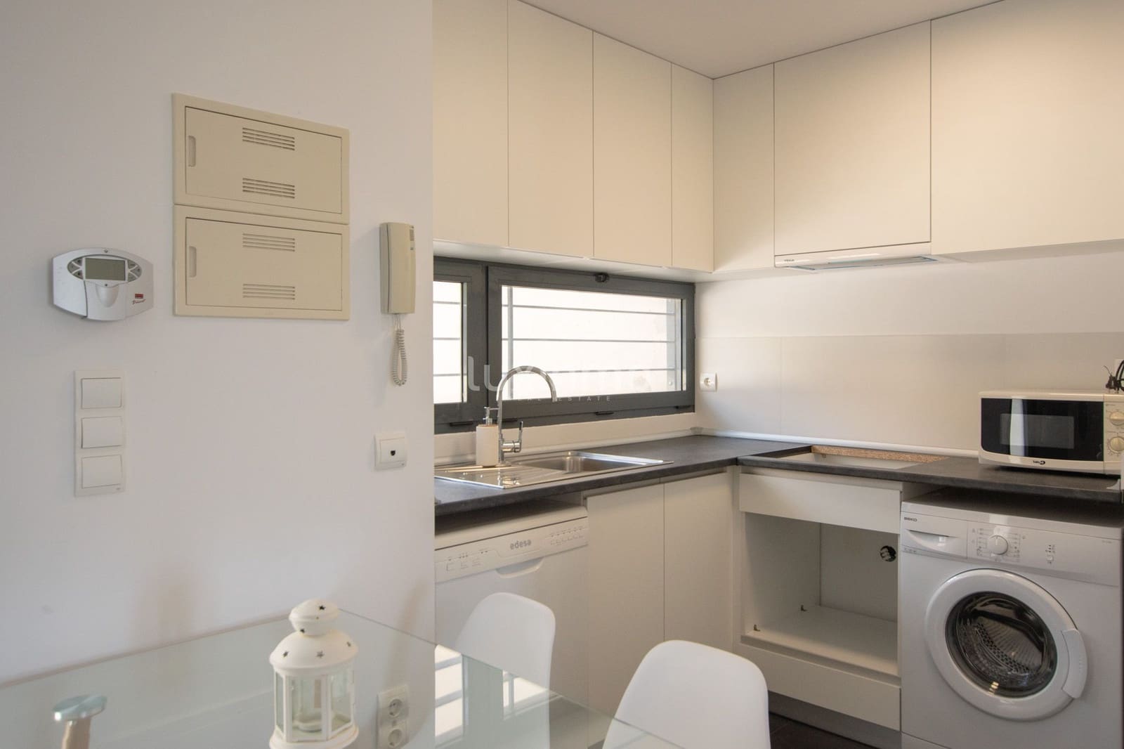 Adosado de 3 habitaciones en Altea en alquiler con piscina garaje - 1.500 € (Ref: 8428350)