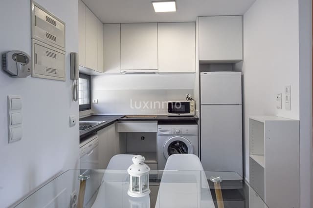 Adosado de 3 habitaciones en Altea en alquiler con piscina garaje - 1.500 € (Ref: 8428350)