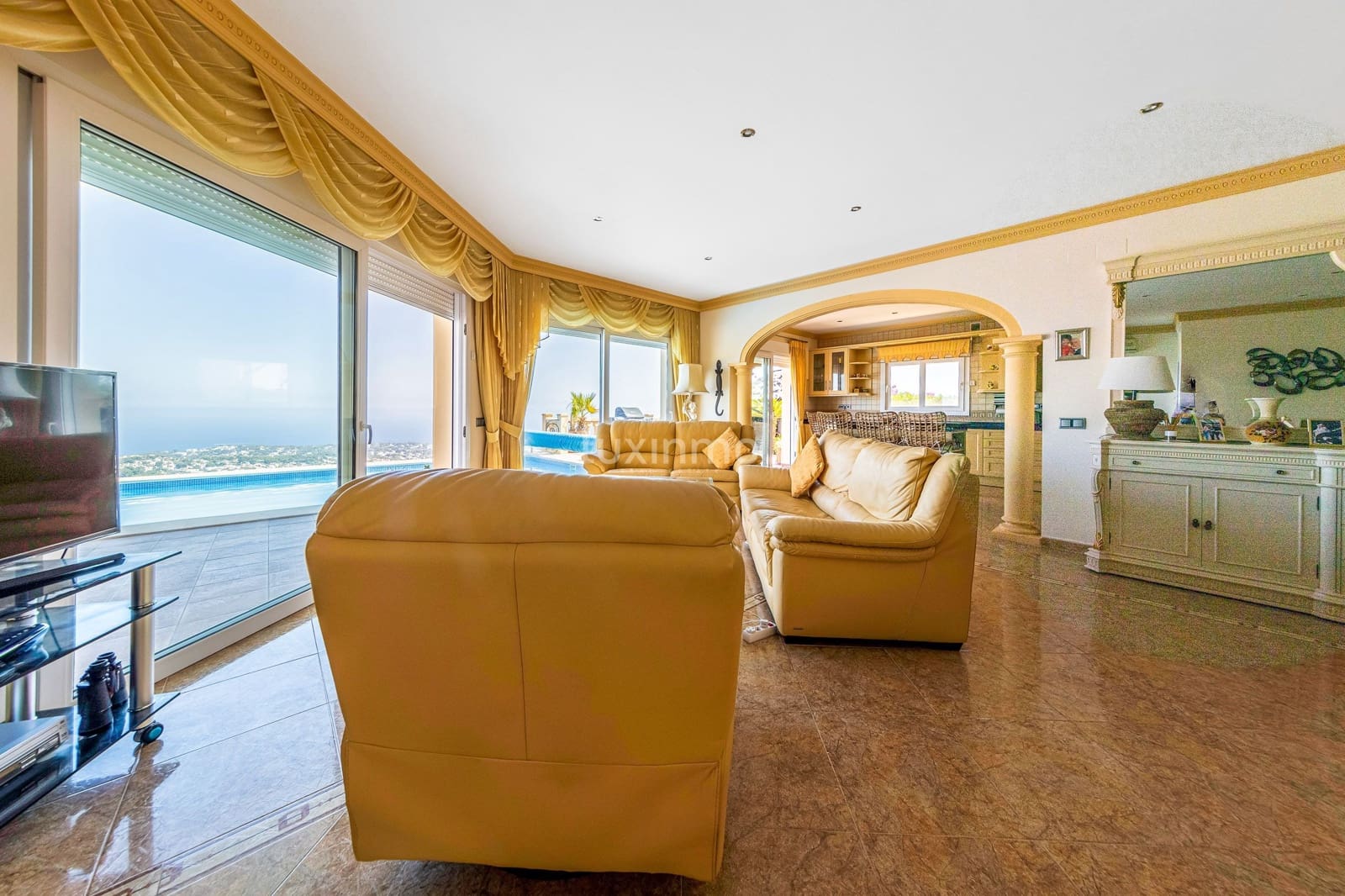 4 soverom Villa til salgs i Teulada med svømmebasseng garasje - € 1 550 000 (Ref: 8468731)