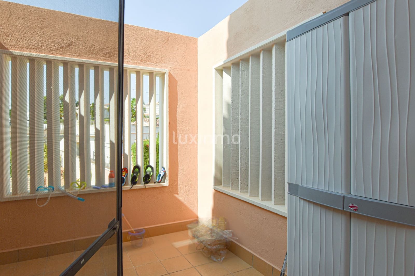 3 soverom Villa til leie i Calpe / Calp med svømmebasseng garasje - € 2 100 (Ref: 8473463)