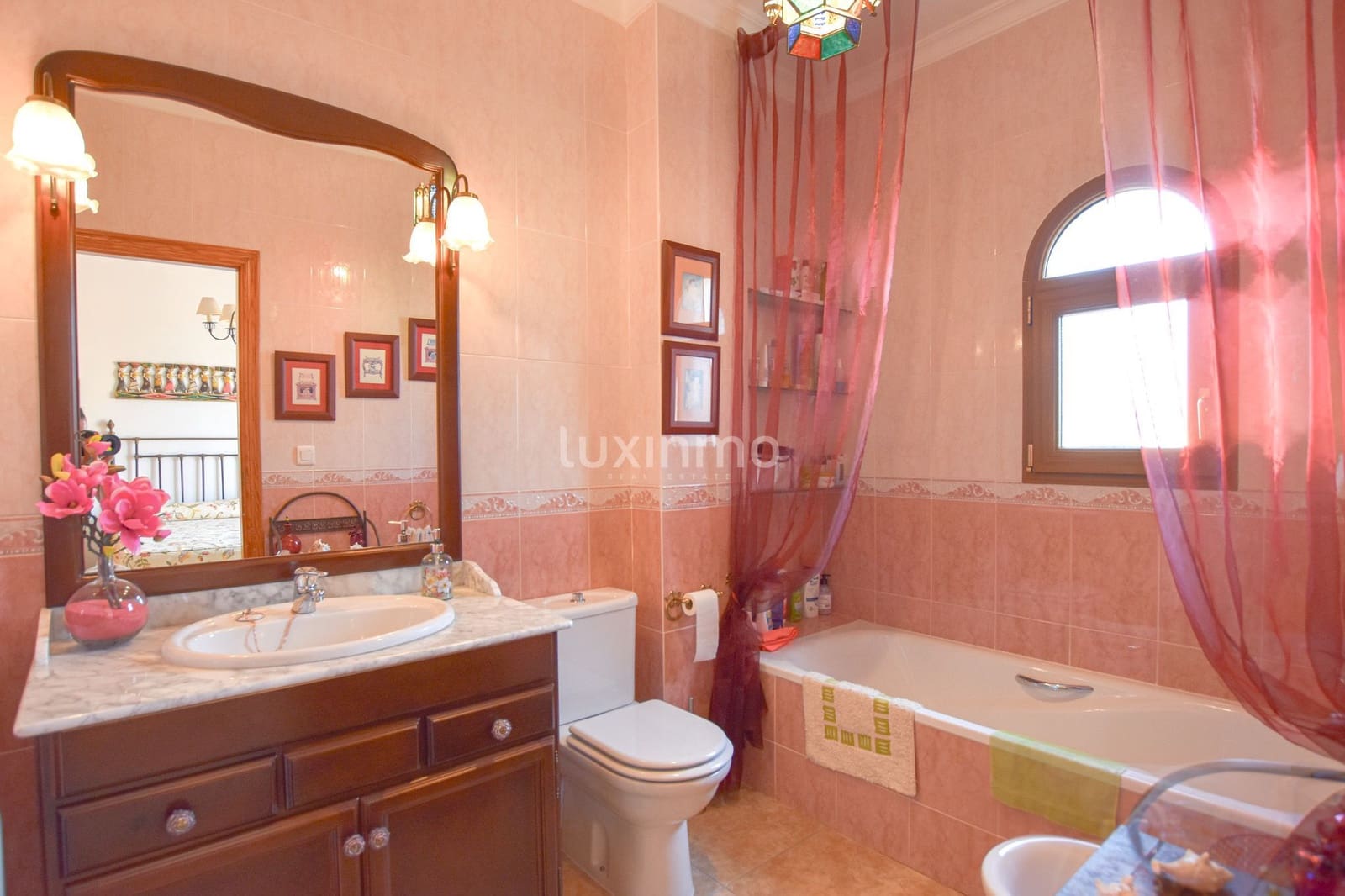 3 soverom Villa til leie i Calpe / Calp med svømmebasseng garasje - € 2 100 (Ref: 8473463)