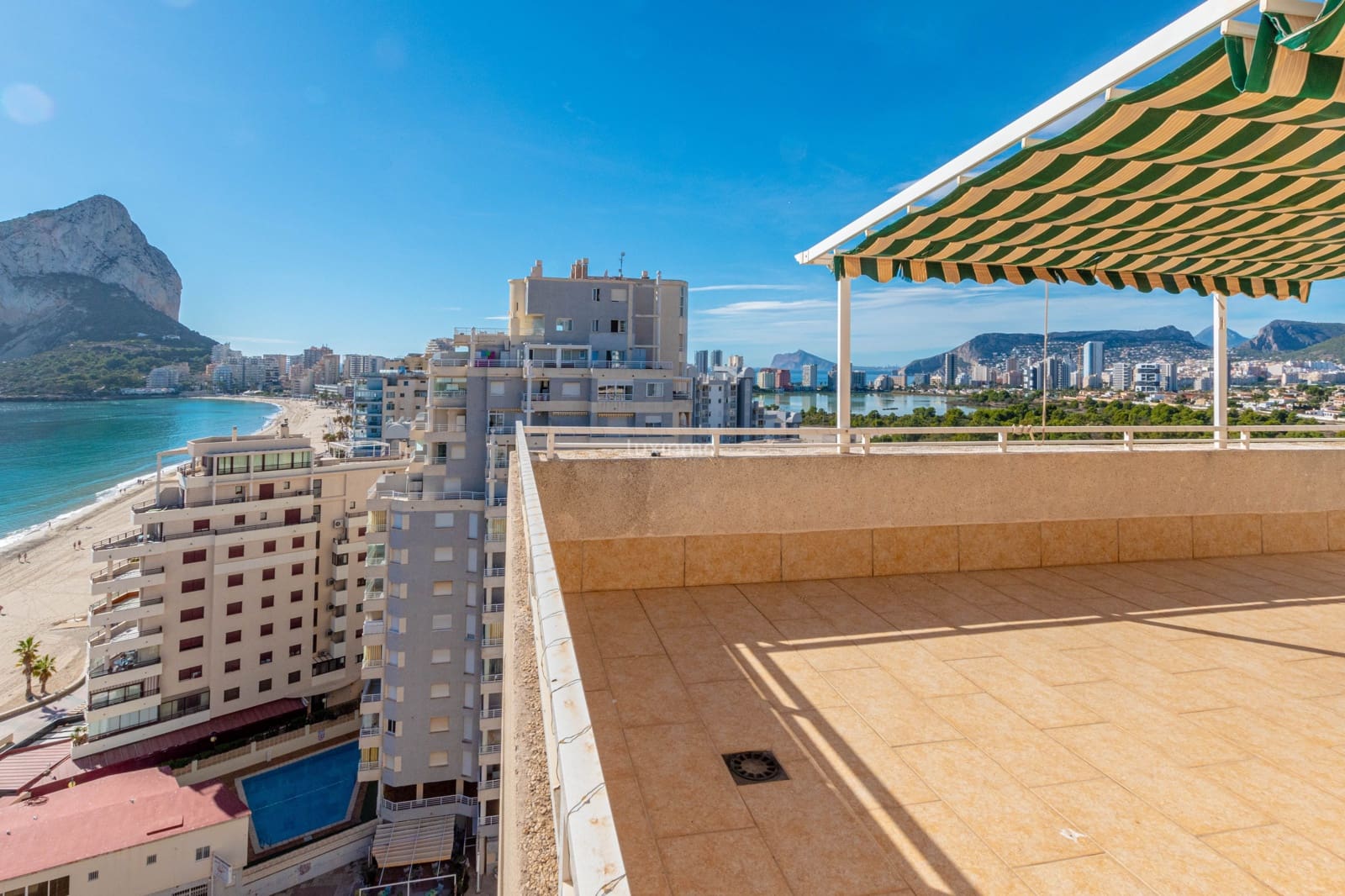 3 slaapkamer Penthouse te koop in Calpe / Calp met zwembad garage - € 875.000 (Ref: 8495458)