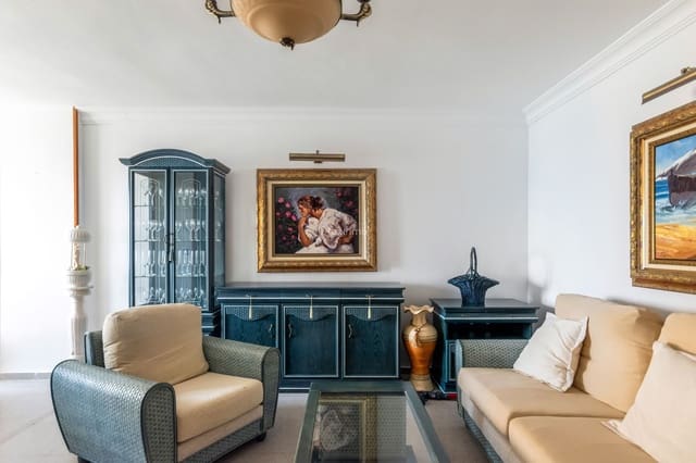 2 soverom Leilighet til leie i Benidorm med svømmebasseng garasje - € 1 100 (Ref: 8525111)