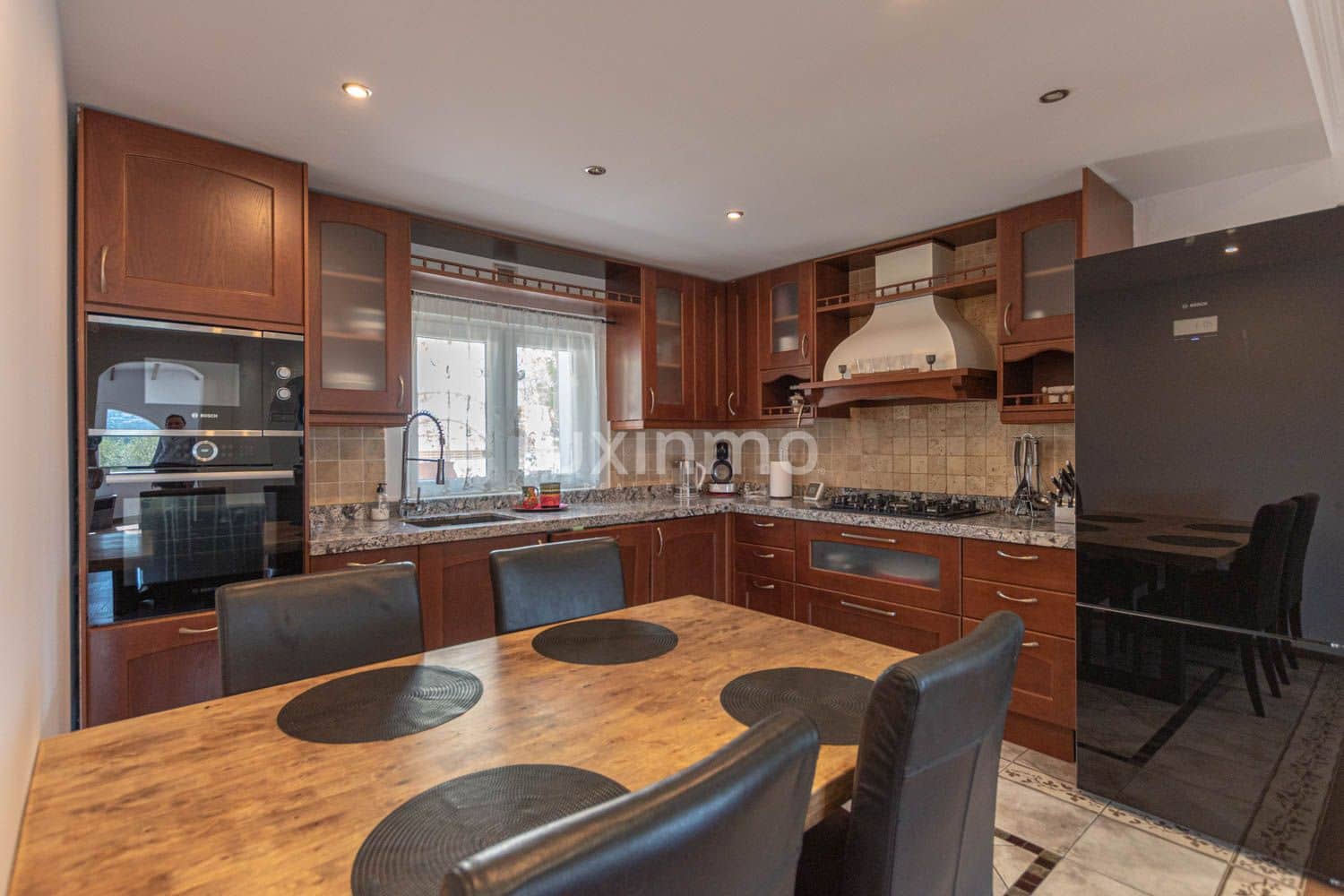 4 sovrum Villa att hyra i Calpe / Calp med pool garage - 3 000 € (Ref: 8573737)