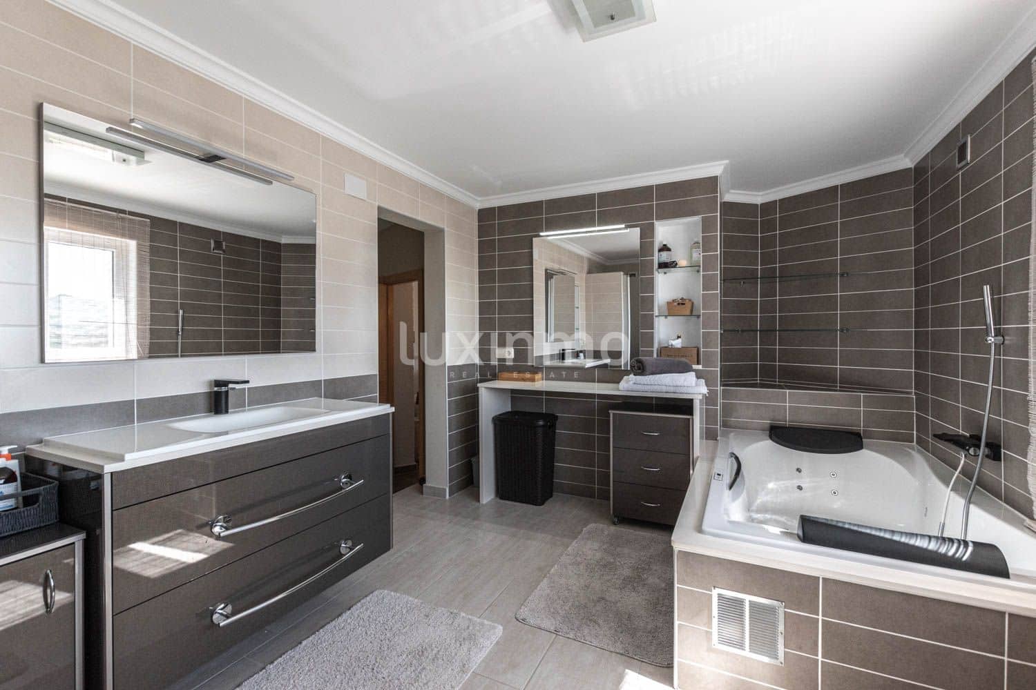 4 sovrum Villa att hyra i Calpe / Calp med pool garage - 3 000 € (Ref: 8573737)