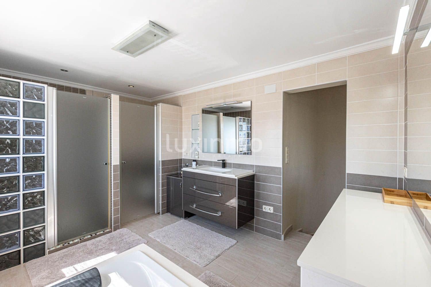 4 sovrum Villa att hyra i Calpe / Calp med pool garage - 3 000 € (Ref: 8573737)