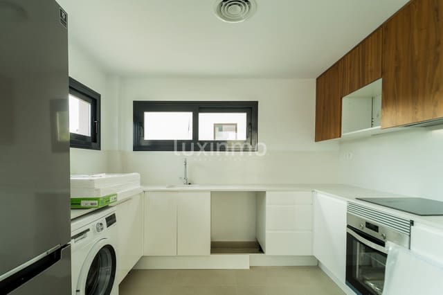 5 bedroom Villa for rent in La Nucia - € 2,000 (Ref: 8599087)