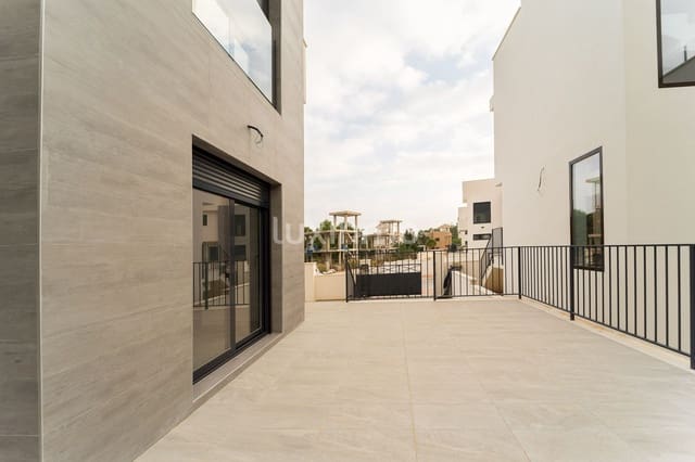 5 bedroom Villa for rent in La Nucia - € 2,000 (Ref: 8599087)