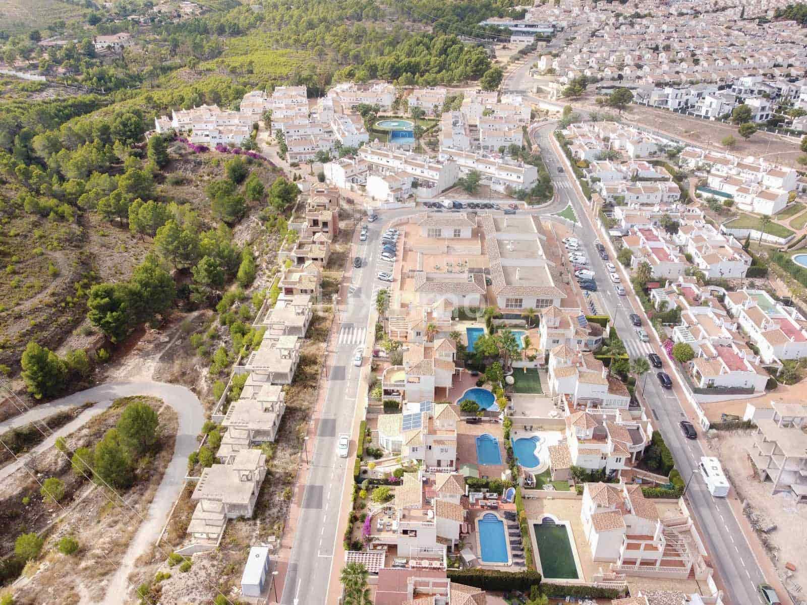 5 makuuhuone Huvila vuokrattavana paikassa La Nucia mukana 
autotalli - 2 000 € (Ref: 8599087)