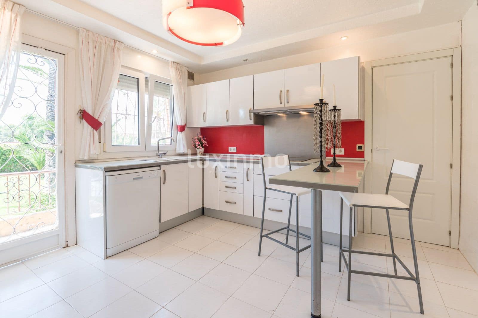 3 Zimmer Villa zu vermieten in Benidorm mit Pool Garage - 3.200 € (Ref: 8614812)