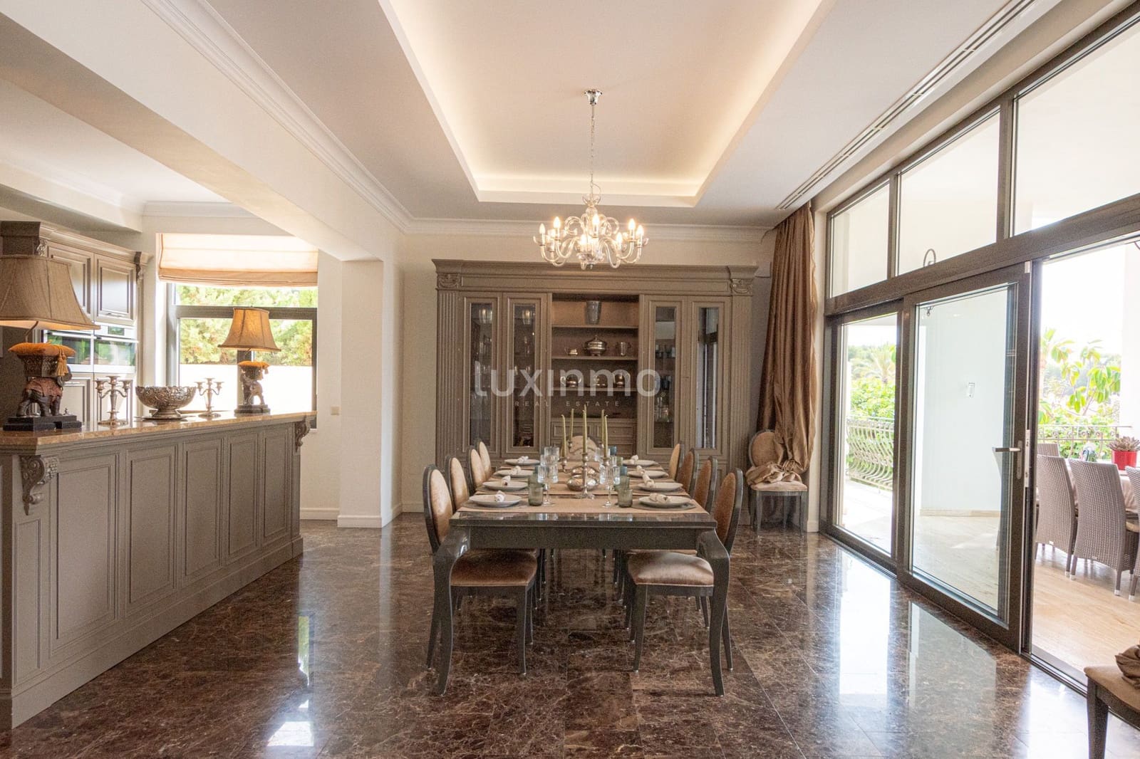 5 bedroom Villa for rent in Moraira with pool garage - € 8,500 (Ref: 8633008)