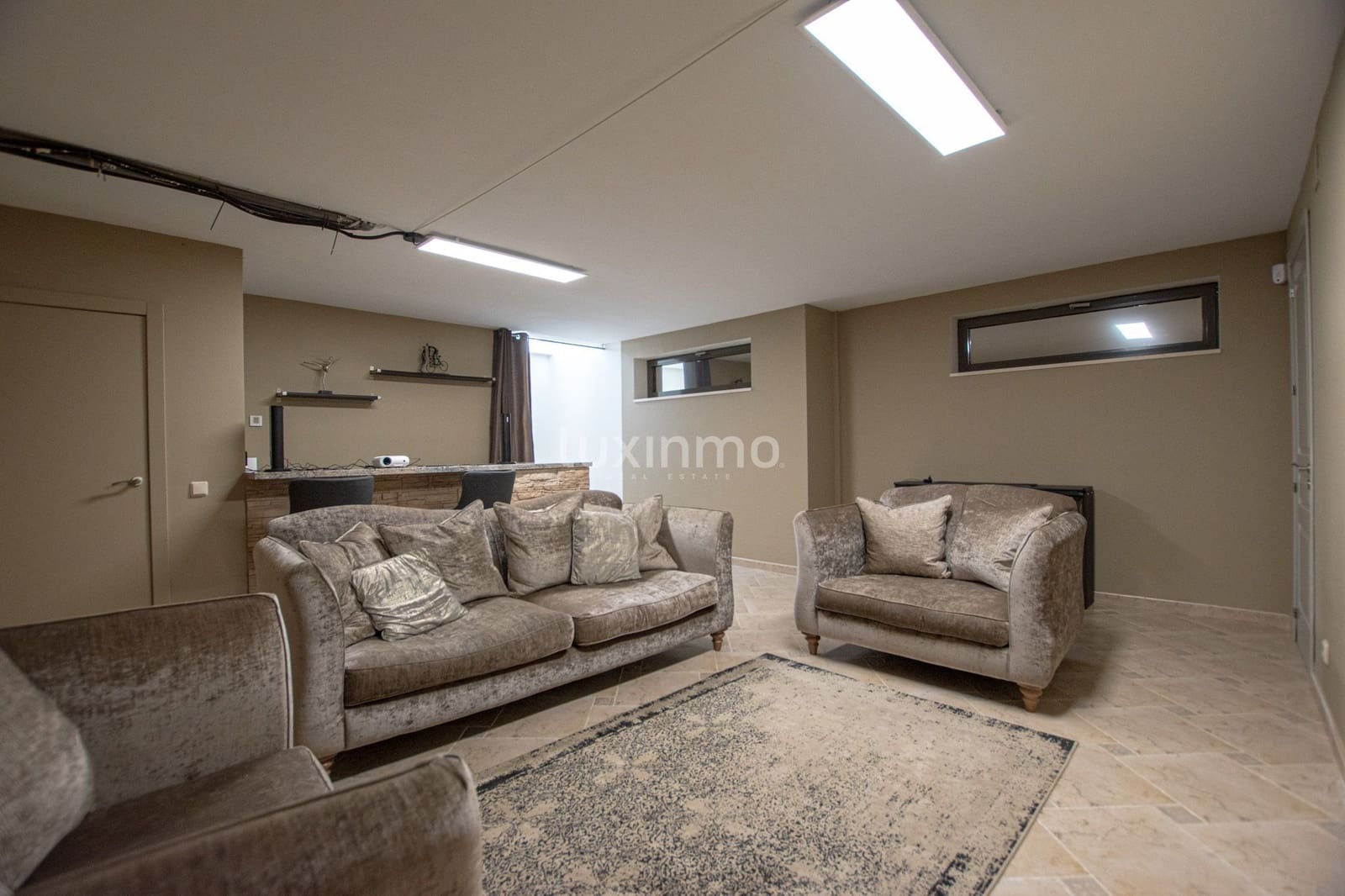 5 bedroom Villa for rent in Moraira with pool garage - € 8,500 (Ref: 8633008)