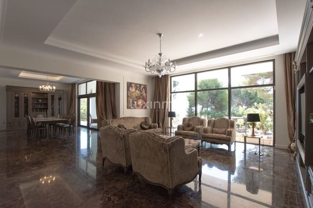 5 bedroom Villa for rent in Moraira, Teulada-Moraira with pool garage - € 8,500 (Ref: 8633008)