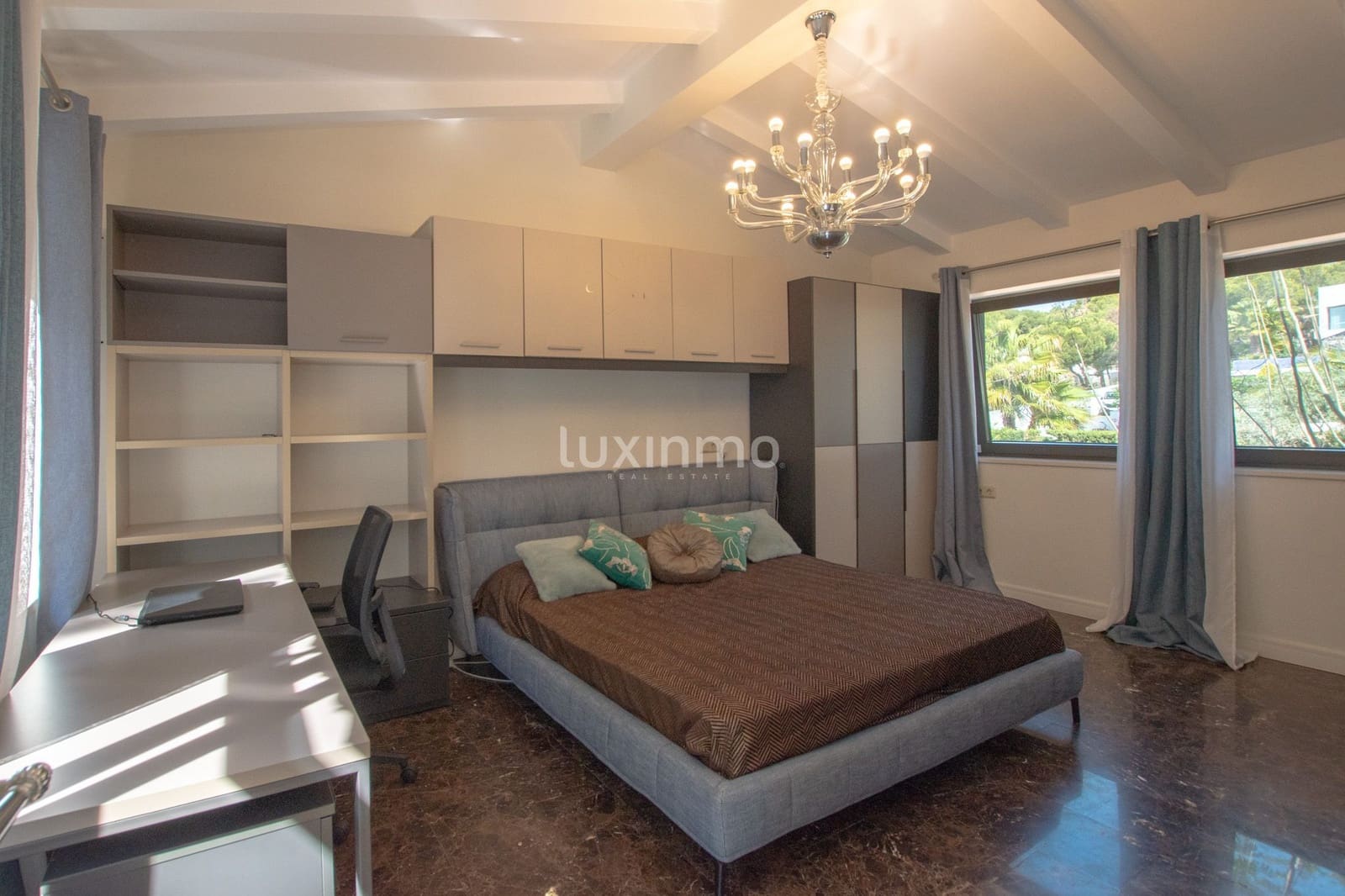 5 bedroom Villa for rent in Moraira with pool garage - € 8,500 (Ref: 8633008)