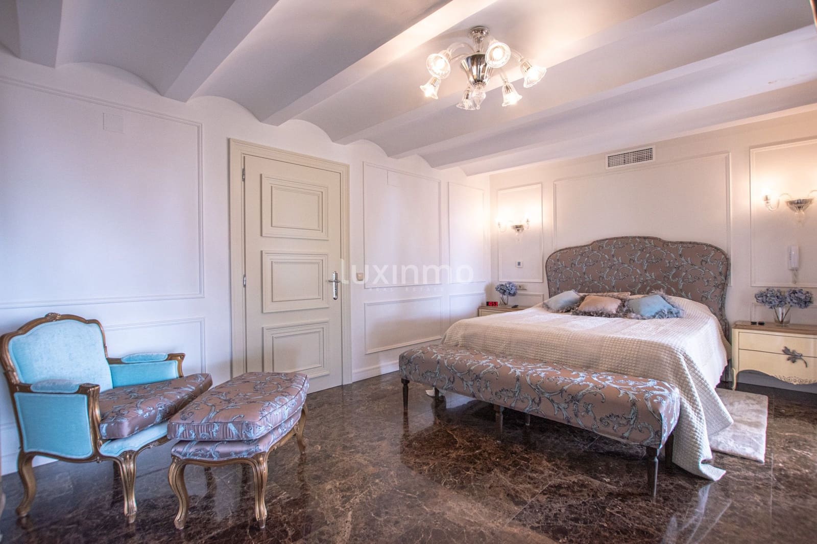 5 bedroom Villa for rent in Moraira with pool garage - € 8,500 (Ref: 8633008)