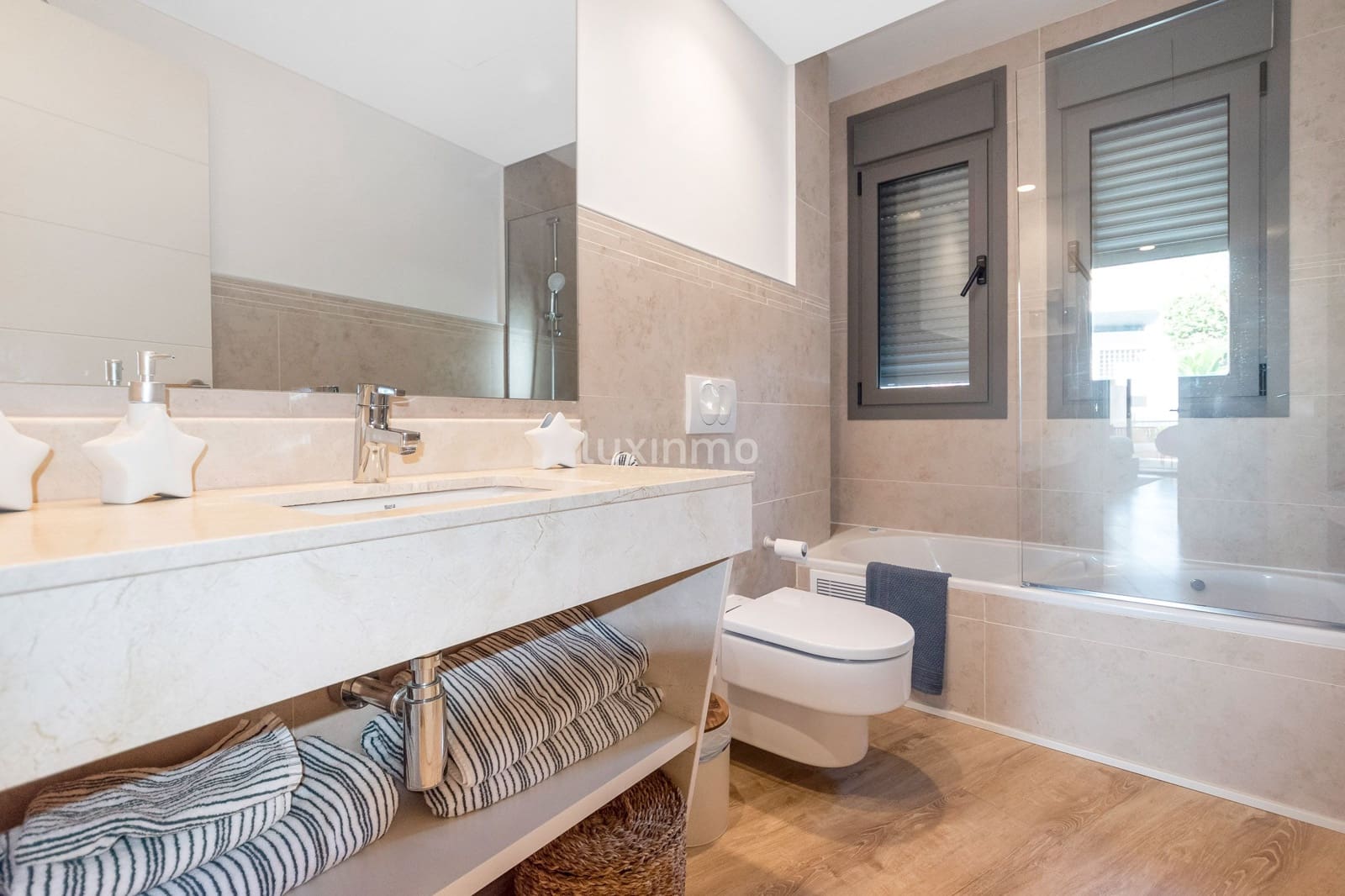 3 soveværelse Lejlighed til leje i Altea med garage - € 2.800 (Ref: 8634149)