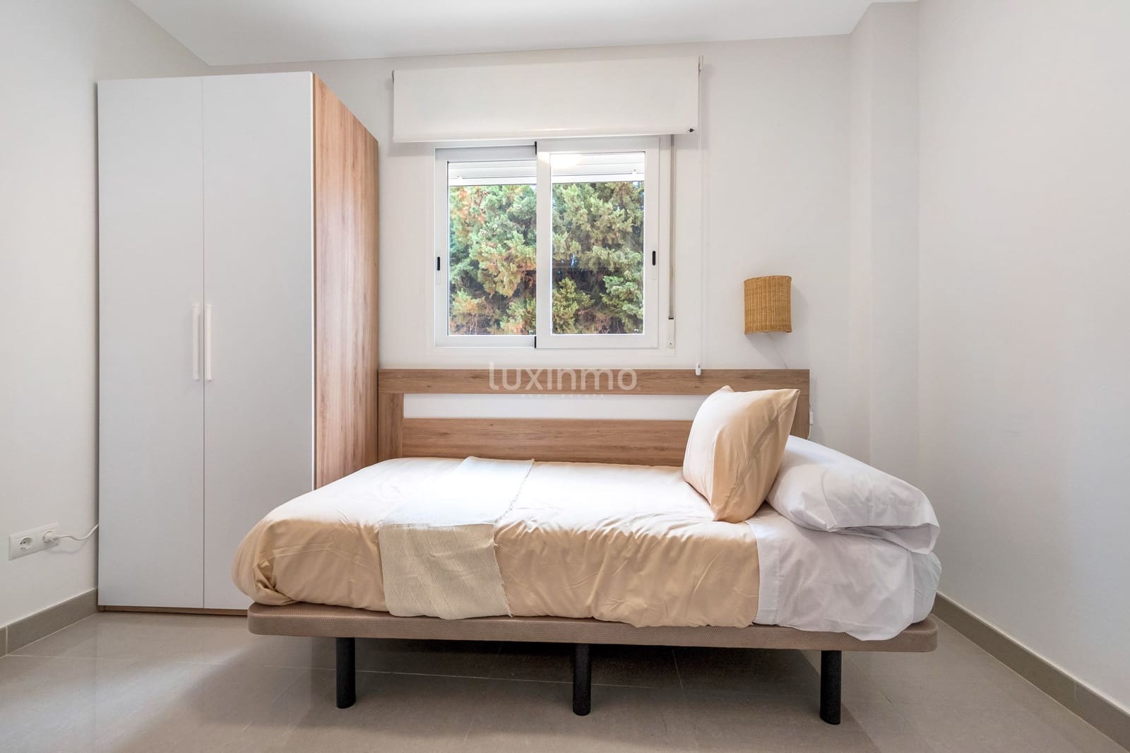 4 makuuhuone Huvila vuokrattavana paikassa Benidorm mukana uima-altaan 
autotalli - 3 100 € (Ref: 8644586)