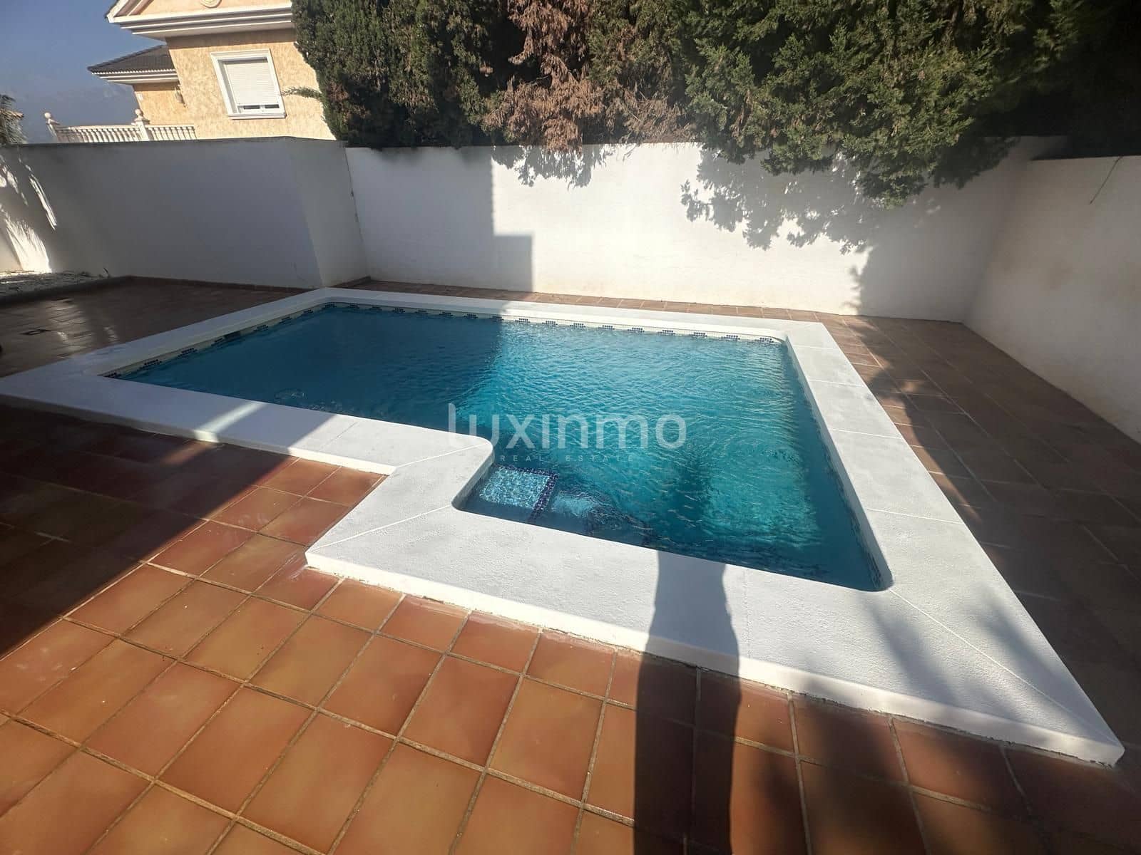 4 makuuhuone Huvila vuokrattavana paikassa Benidorm mukana uima-altaan 
autotalli - 3 100 € (Ref: 8644586)