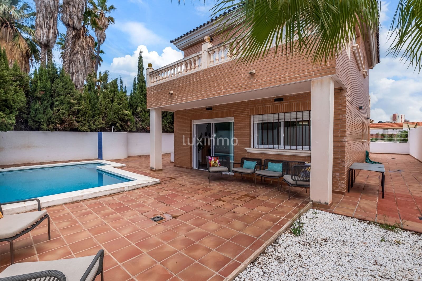 4 makuuhuone Huvila vuokrattavana paikassa Benidorm mukana uima-altaan 
autotalli - 3 100 € (Ref: 8644586)