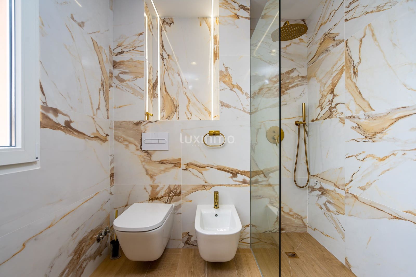 3 sypialnia Dom szeregowy do wynajęcia w Calpe / Calp z basenem garażem - 2 500 € (Ref: 8661909)