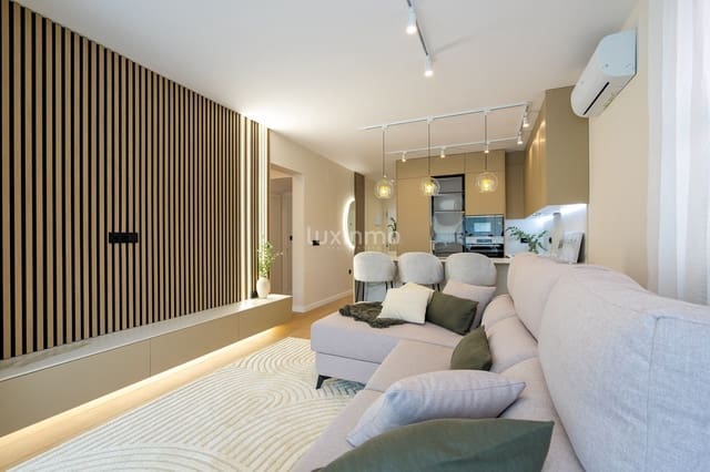 3 Zimmer Reihenhaus zu verkaufen in Calpe / Calp mit Pool Garage - 499.000 € (Ref: 8670864)