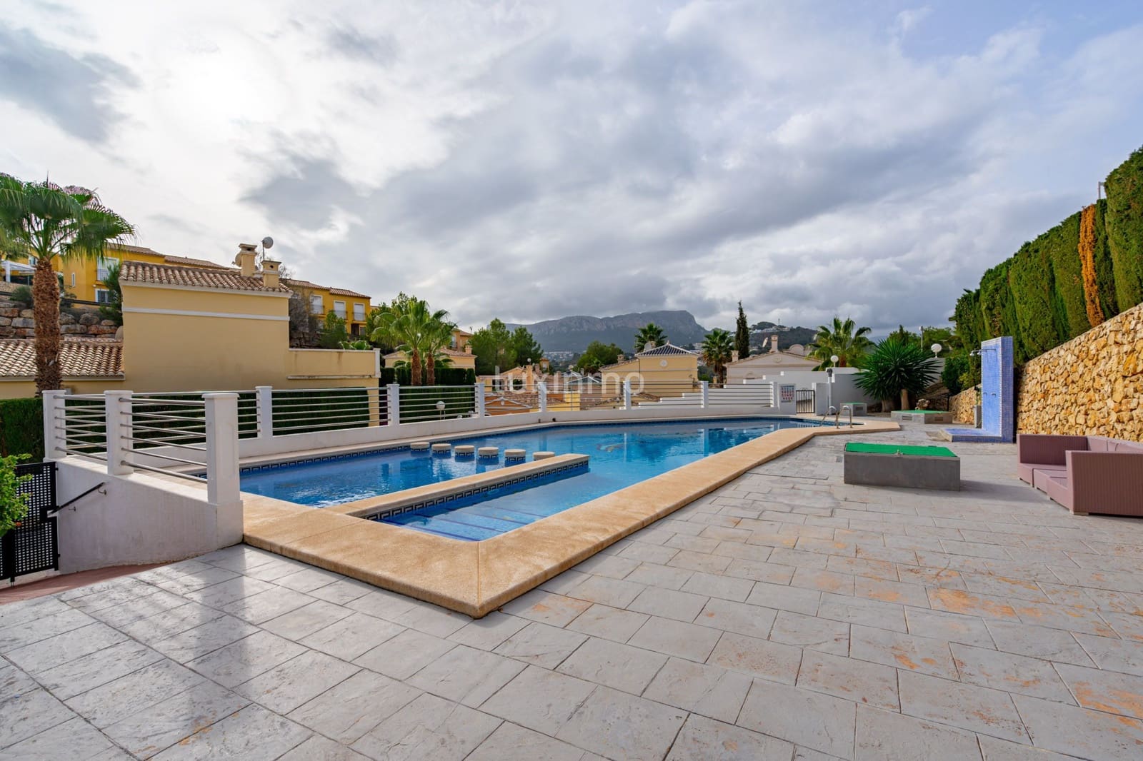 3 sypialnia Dom szeregowy na sprzedaż w Calpe / Calp z basenem garażem - 499 000 € (Ref: 8670864)