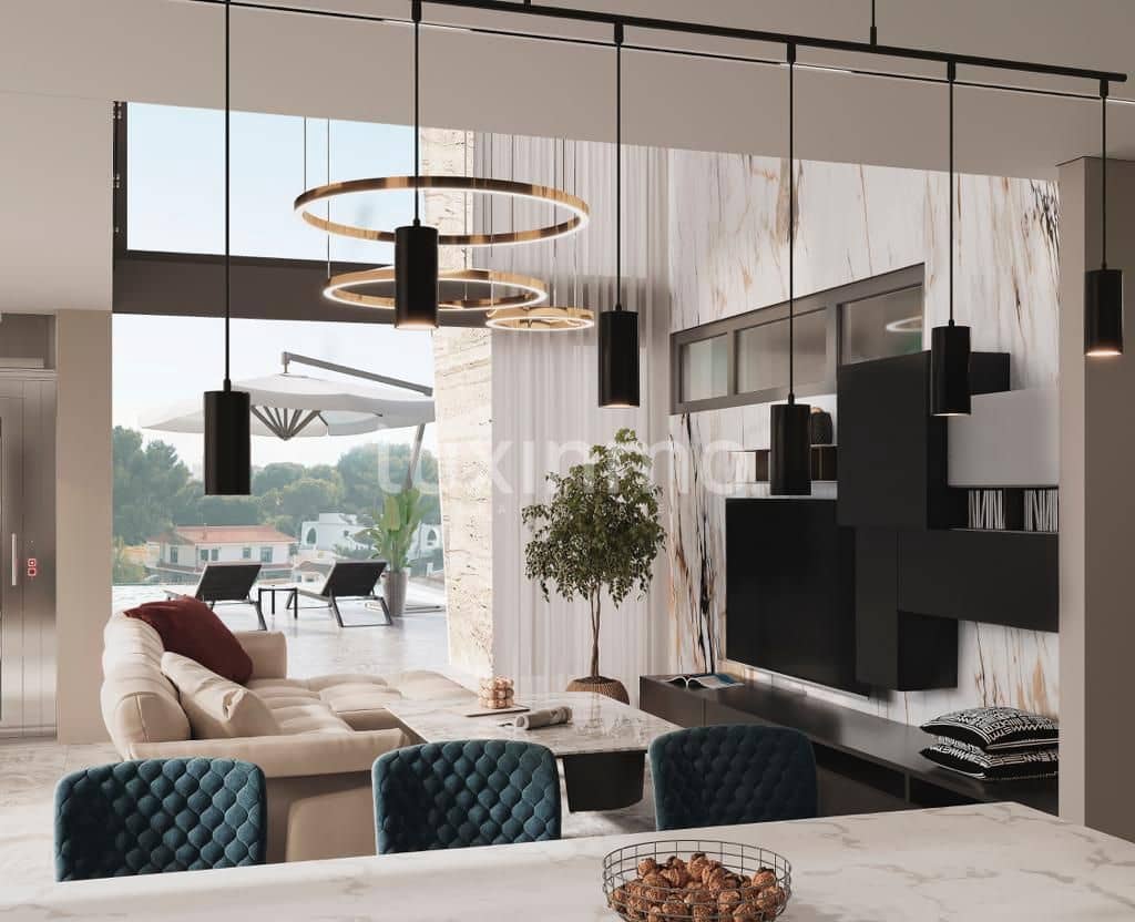 4 soverom Villa til salgs i Torrevieja med svømmebasseng garasje - € 1 500 000 (Ref: 8694677)