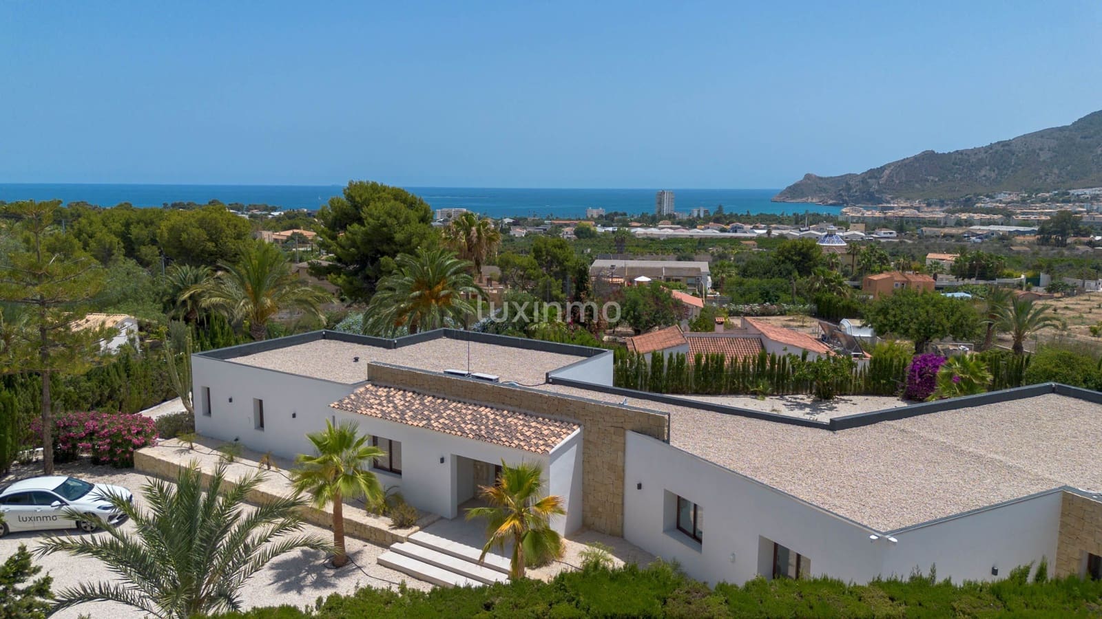 5 bedroom Villa for sale in Altea with pool garage - € 2,250,000 (Ref: 8699465)