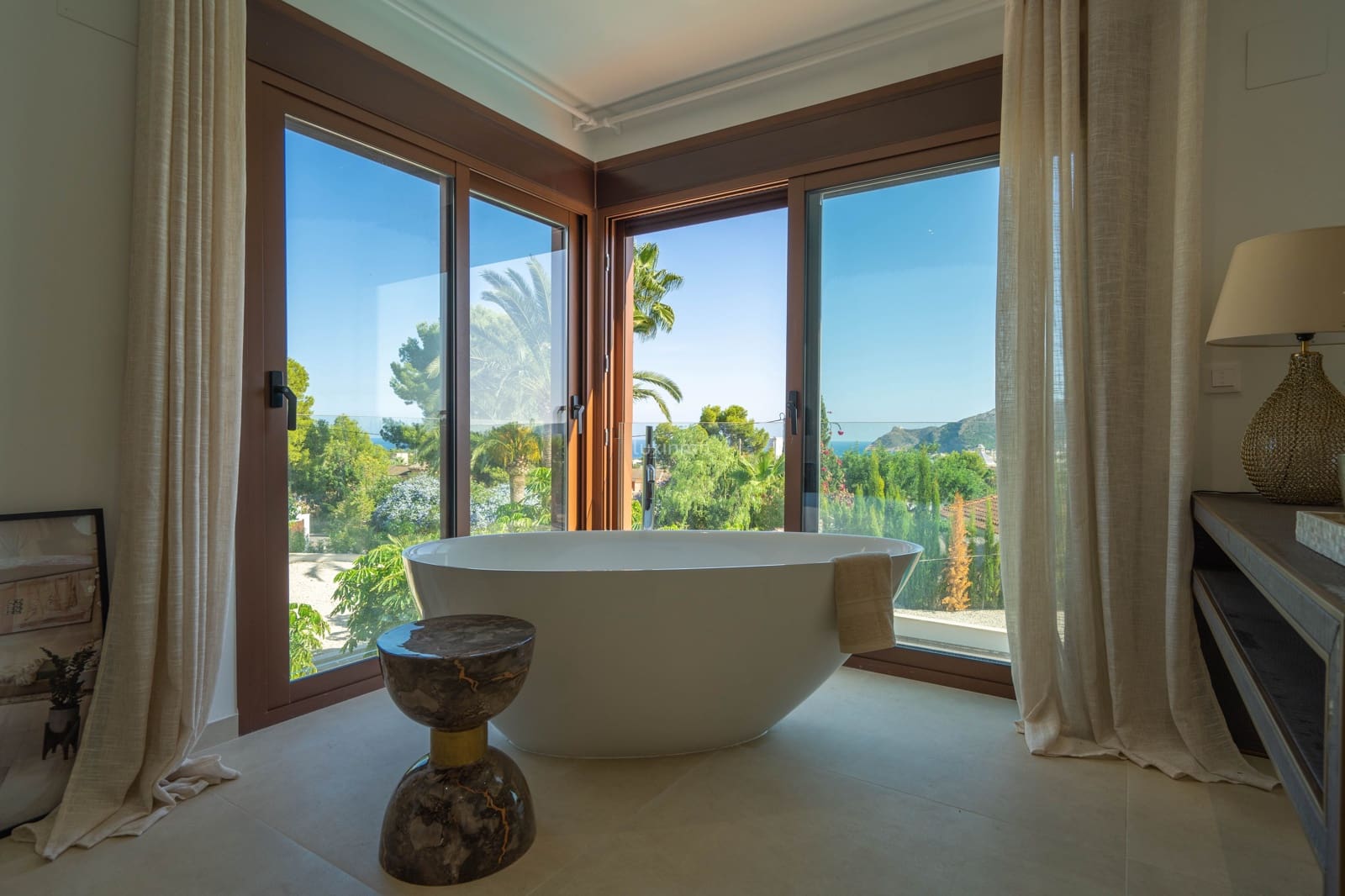 5 bedroom Villa for sale in Altea with pool garage - € 2,250,000 (Ref: 8699465)