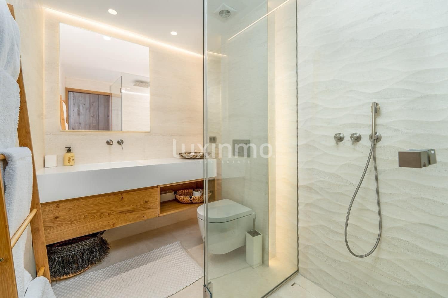 8 soverom Villa til salgs i San Jose / Sant Josep de Sa Talaia med svømmebasseng garasje - € 9 980 000 (Ref: 8705855)