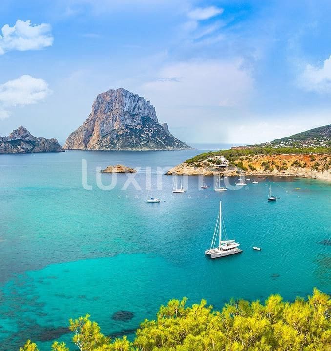 5 soveværelse Villa til salg i Sant Antoni de Portmany med swimmingpool garage - € 8.250.000 (Ref: 8705859)