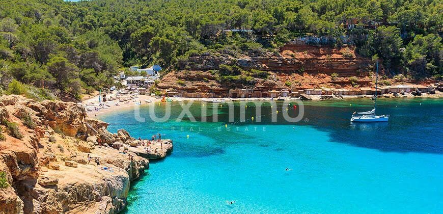 5 soveværelse Villa til salg i Sant Antoni de Portmany med swimmingpool garage - € 8.250.000 (Ref: 8705859)