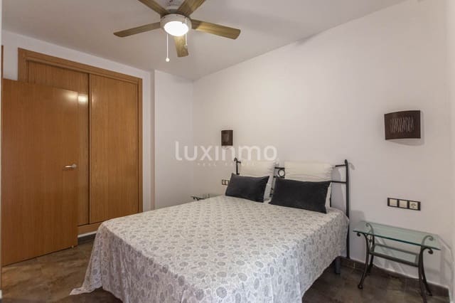 Appartement de 2 chambres à louer à Calpe / Calp - 1 300 € (Ref: 8728986)