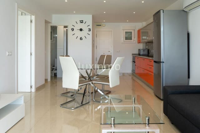 2 bedroom Apartment for rent in Benidorm with pool - € 1,200 (Ref: 8733743)