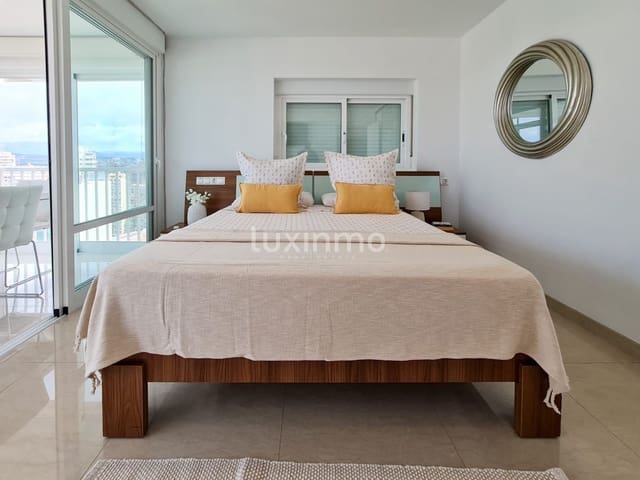 2 bedroom Apartment for rent in Benidorm with pool - € 1,200 (Ref: 8733743)