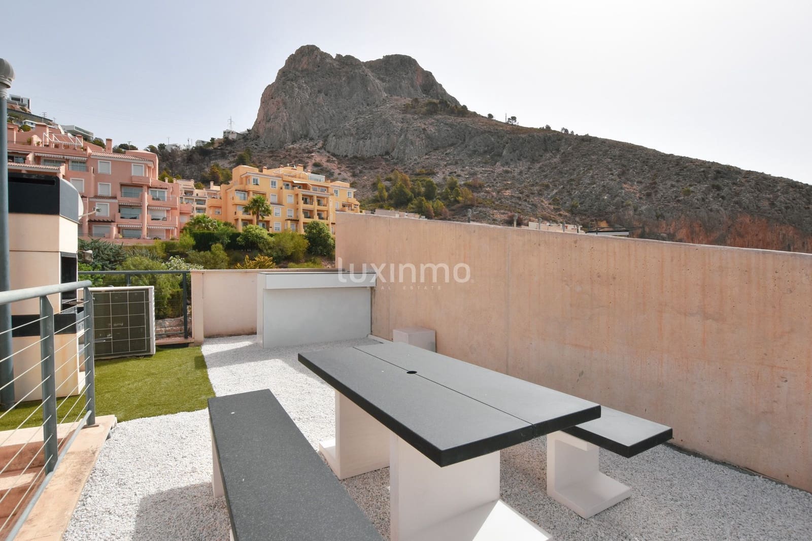 3 camera da letto Villetta a Schiera da affittare in Altea con piscina garage - 1.800 € (Rif: 8755007)