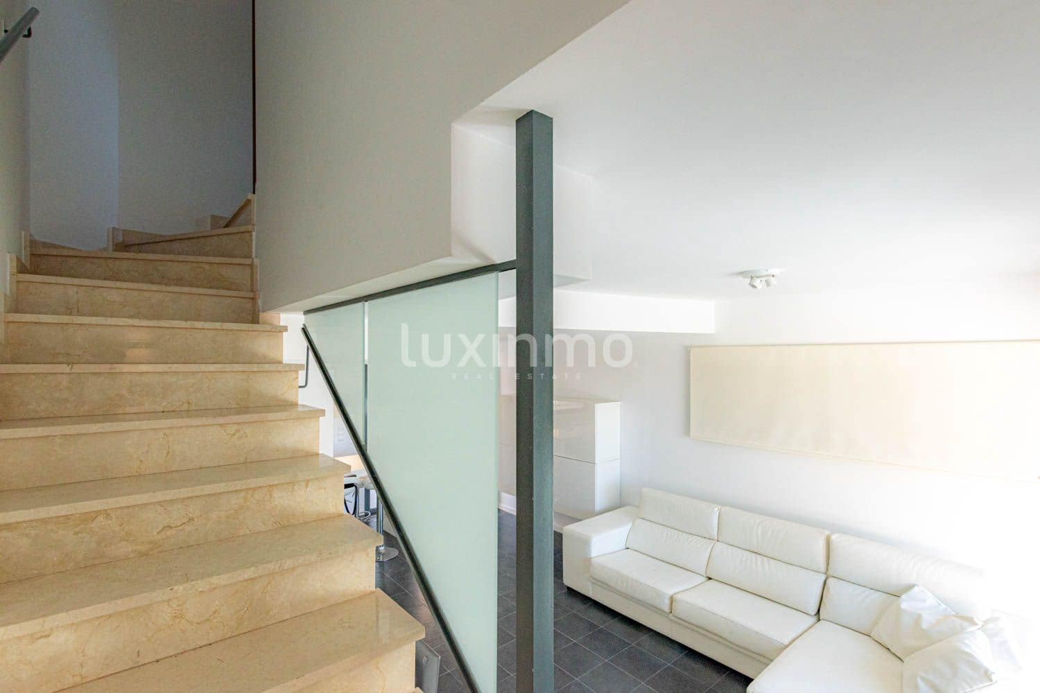 3 camera da letto Villetta a Schiera da affittare in Altea con piscina garage - 1.800 € (Rif: 8755007)