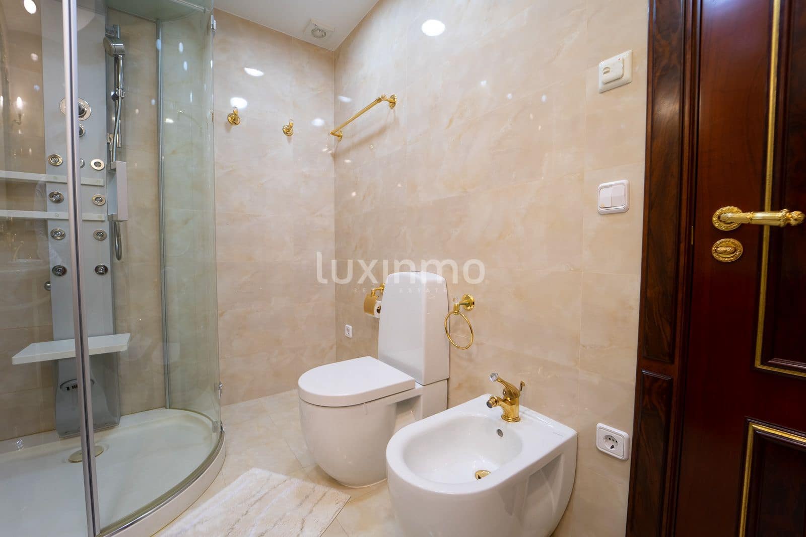 3 bedroom Villa for sale in Altea with pool garage - € 880,000 (Ref: 8775808)