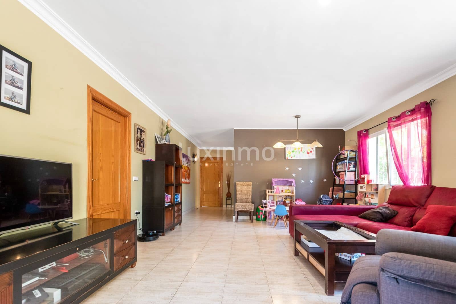 6 sypialnia Willa na sprzedaż w Altea z basenem garażem - 950 000 € (Ref: 8781050)