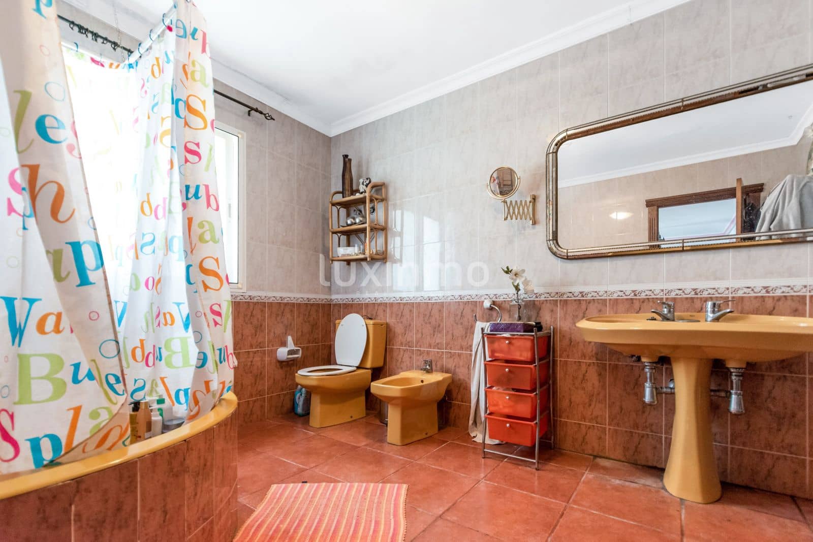 6 sypialnia Willa na sprzedaż w Altea z basenem garażem - 950 000 € (Ref: 8781050)