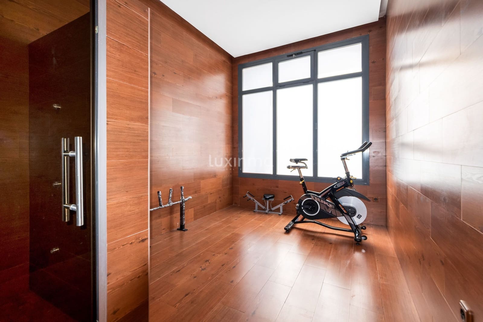 3 makuuhuone Kattohuoneisto vuokrattavana paikassa Benidorm mukana uima-altaan 
autotalli - 3 000 € (Ref: 8785916)