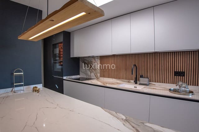 2 sovrum Lägenhet till salu i Calpe / Calp - 360 000 € (Ref: 8815197)