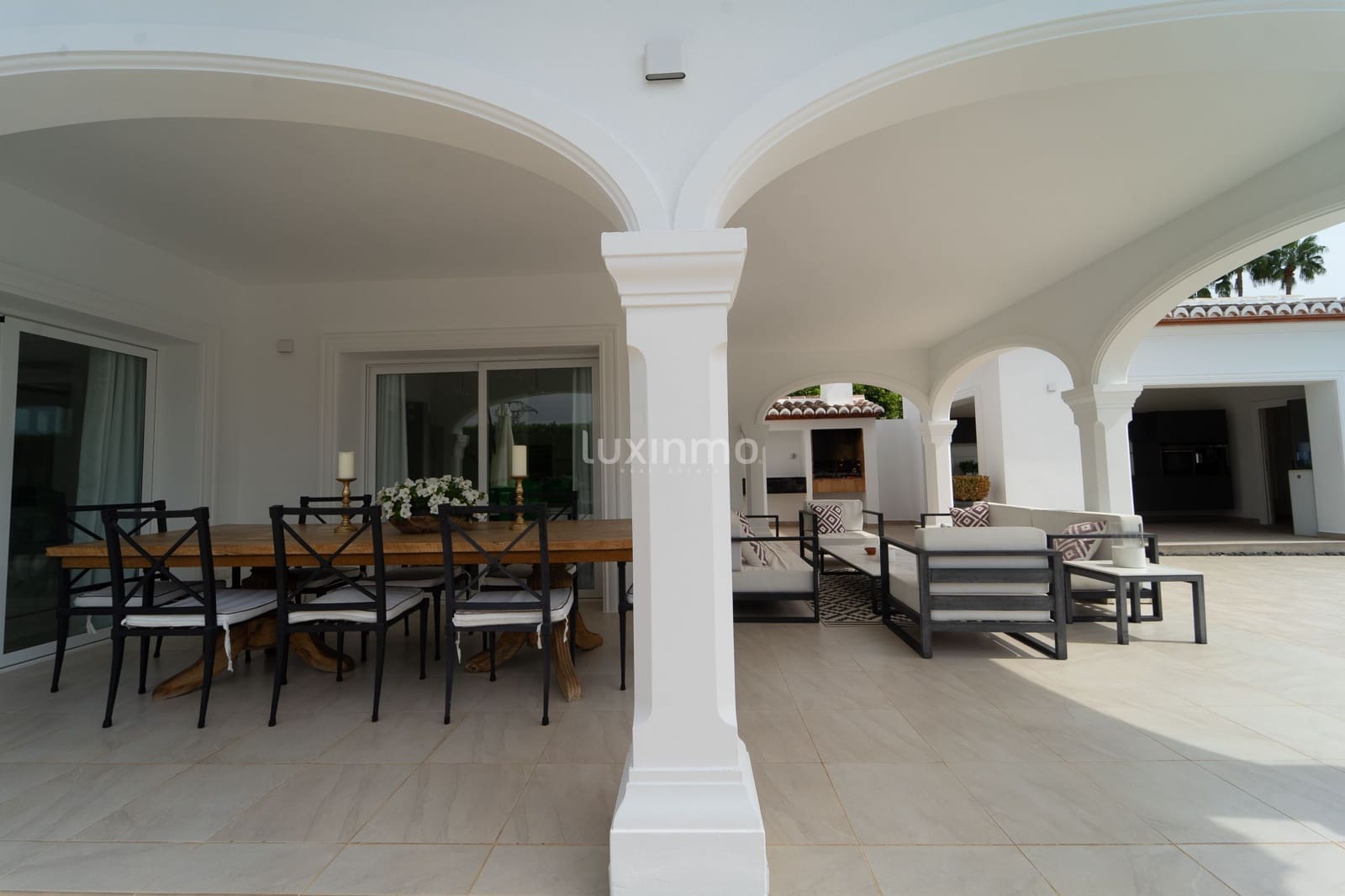 4 soverom Villa til salgs i Moraira med svømmebasseng garasje - € 1 489 000 (Ref: 8815359)