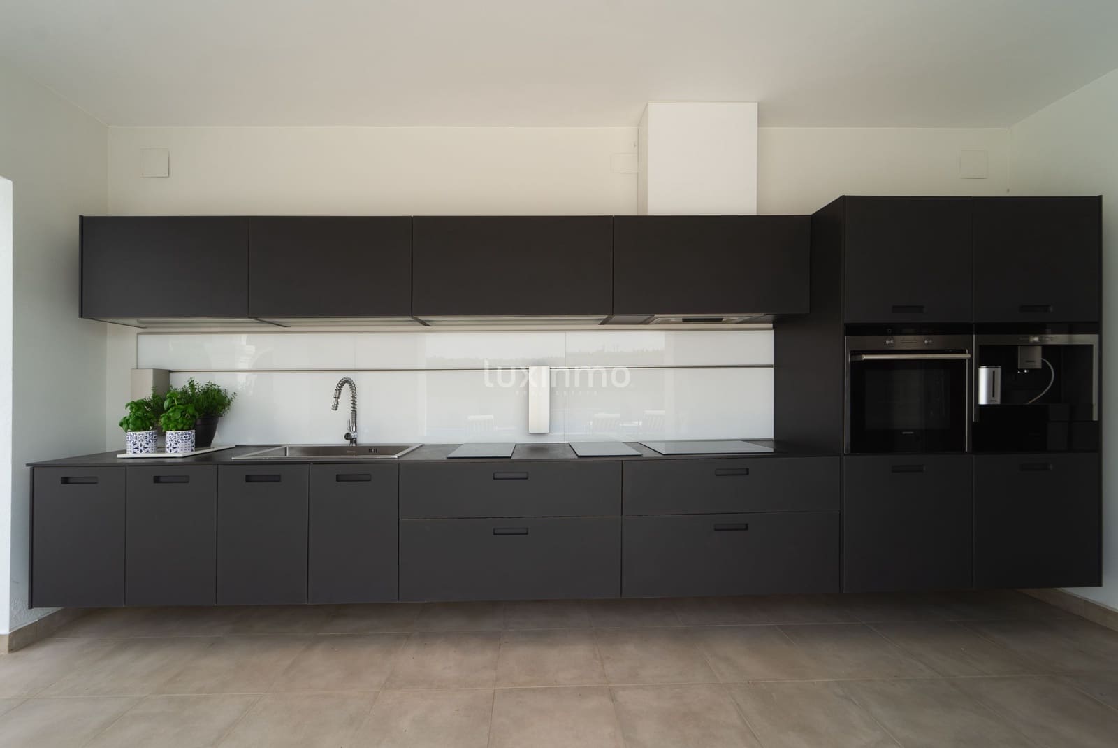 4 soverom Villa til salgs i Moraira med svømmebasseng garasje - € 1 489 000 (Ref: 8815359)