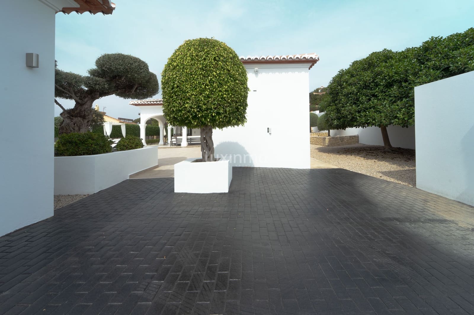 4 soverom Villa til salgs i Moraira med svømmebasseng garasje - € 1 489 000 (Ref: 8815359)