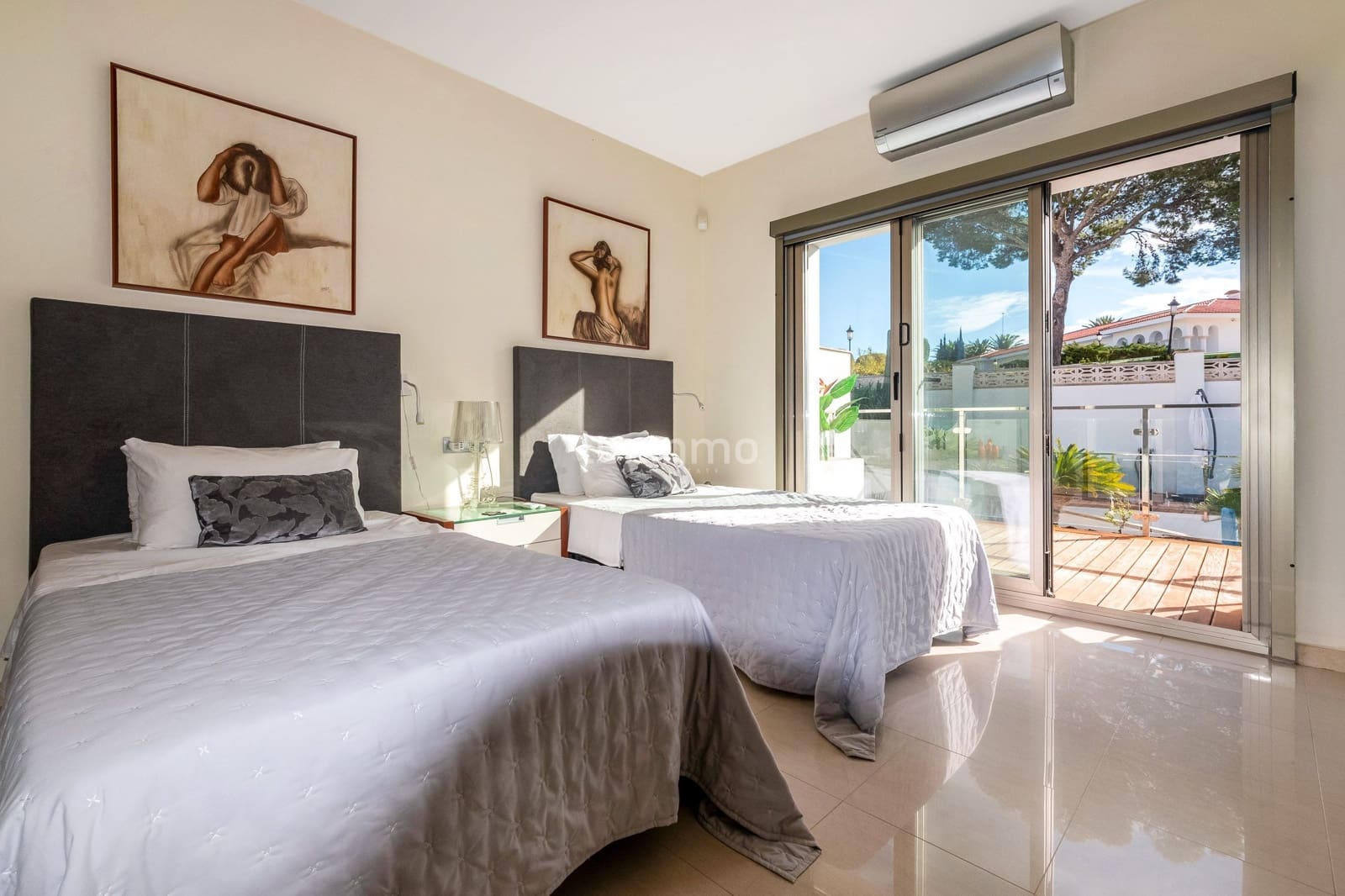 4 soveværelse Villa til salg i Altea med swimmingpool garage - € 1.200.000 (Ref: 8815360)