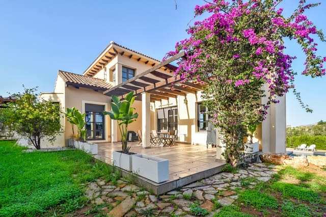 3 slaapkamer Villa te koop in Javea / Xàbia met zwembad - € 1.490.000 (Ref: 8817010)